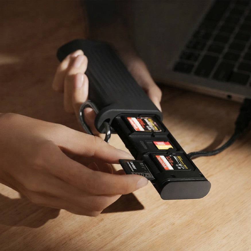 Ulanzi Lecteur de Cartes Étui CR2 SD, MicroSD, SIM - Noir