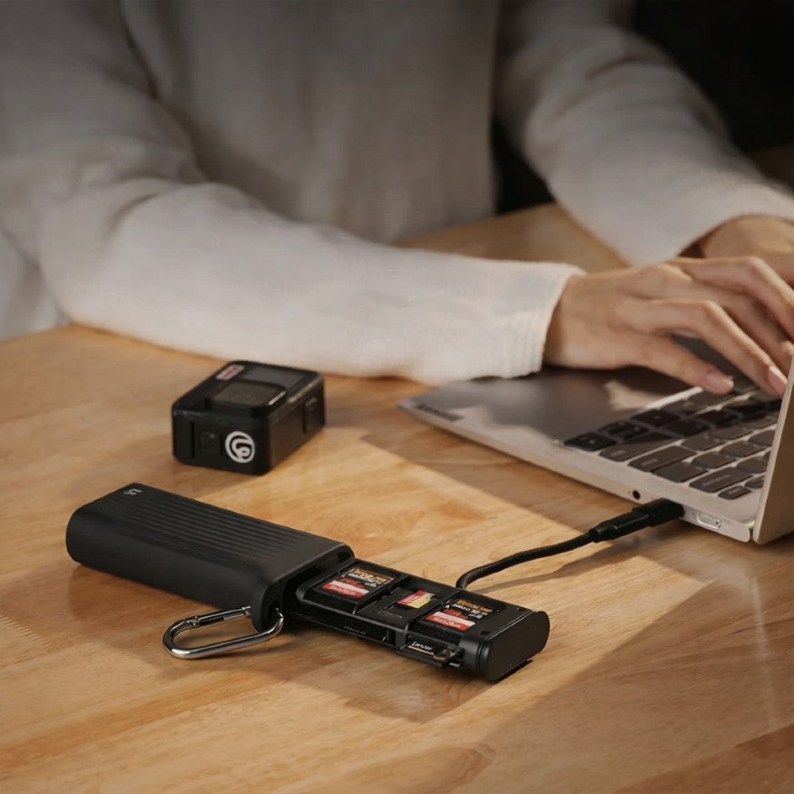 Ulanzi Lecteur de Cartes Étui CR2 SD, MicroSD, SIM - Noir