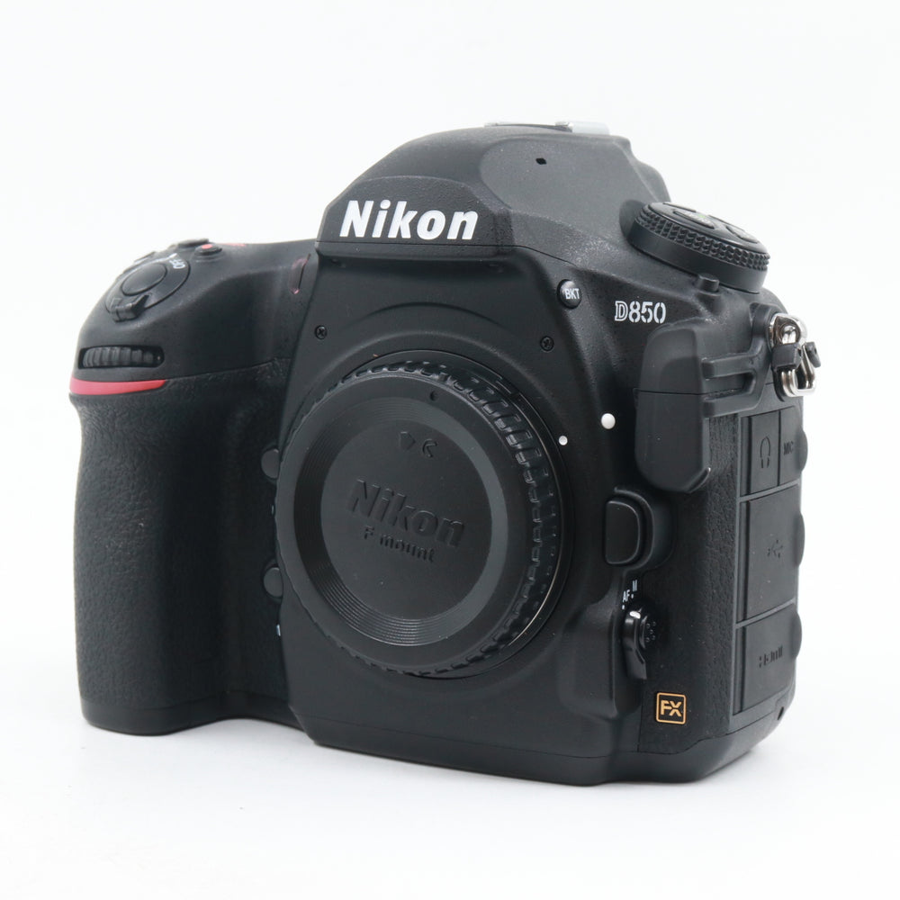 Nikon D850 body used
