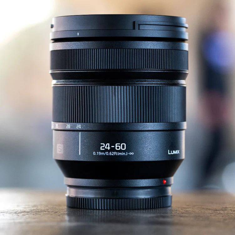 Panasonic Lumix DC-S5 IIX + Lumix S 24-60mm f/2.8 L-mount