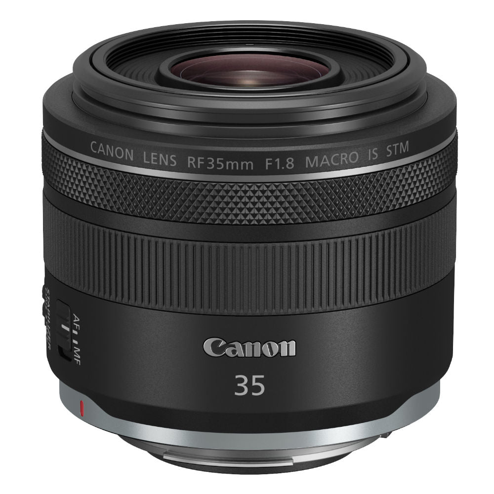 Canon EOS R6 Mark III + RF 35mm f/1.8 Macro IS STM