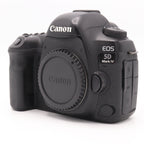 Canon EOS 5D Mark IV body used