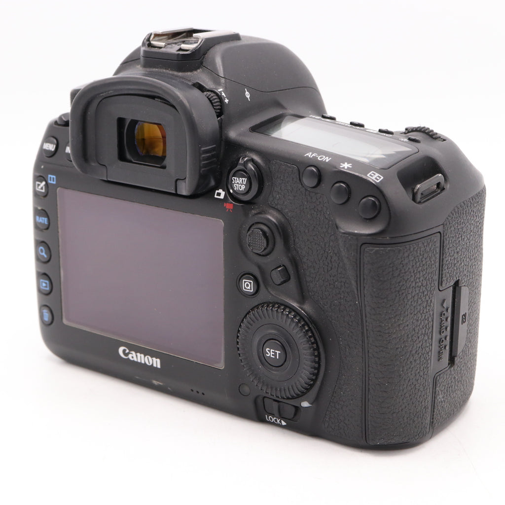 Canon EOS 5D Mark IV body used