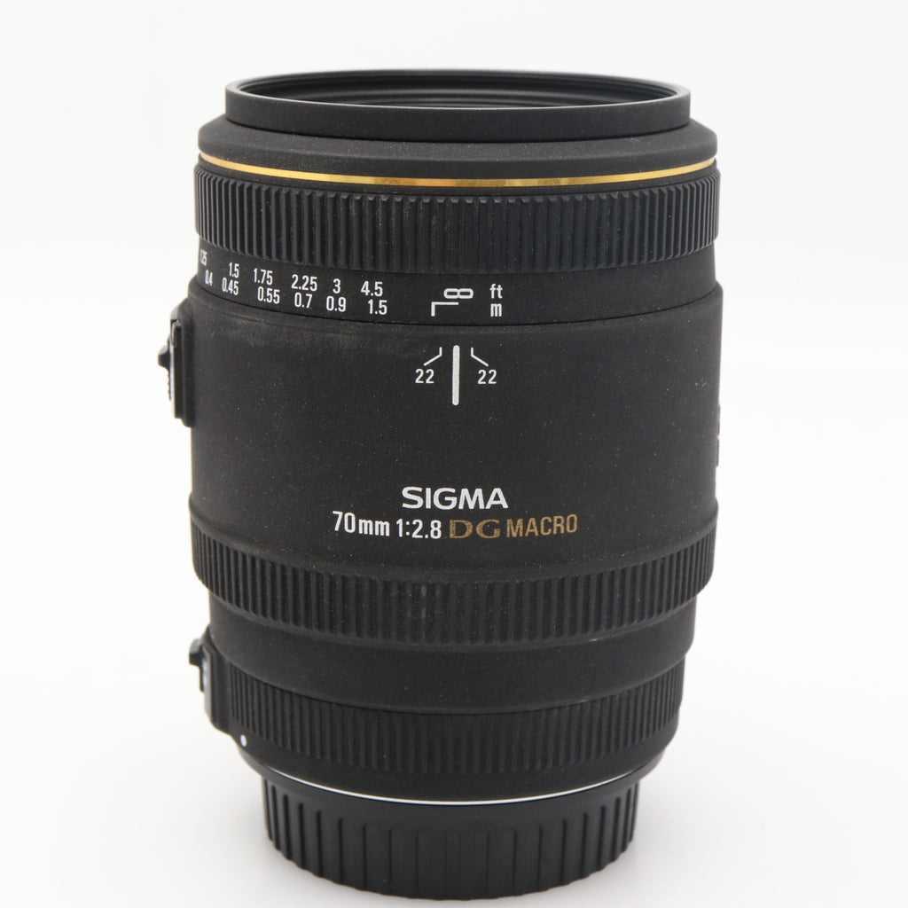 Sigma 70mm f/2.8 EX DG Macro Canon used