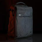 Canon EOS R6 mark II Boîtier + sac à dos Think Tank Mover