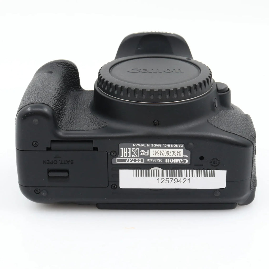Canon EOS 700D body used