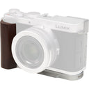 SmallRig 5943 L-förmige Montageplatte mit Holzgriff für Panasonic LUMIX L10, silber