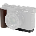 SmallRig 5942 L-förmige Montageplatte mit Holzgriff für Panasonic LUMIX L10, schwarz