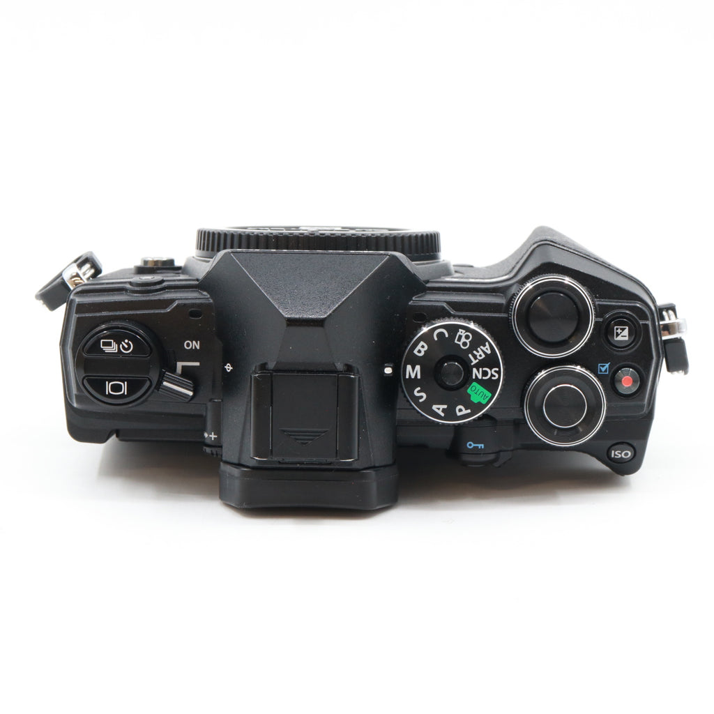 OM SYSTEM OM-5 body used