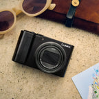Panasonic Lumix DC-TZ300 - Noir + Lexar 64GB SDXC + Case Logic DCB-313