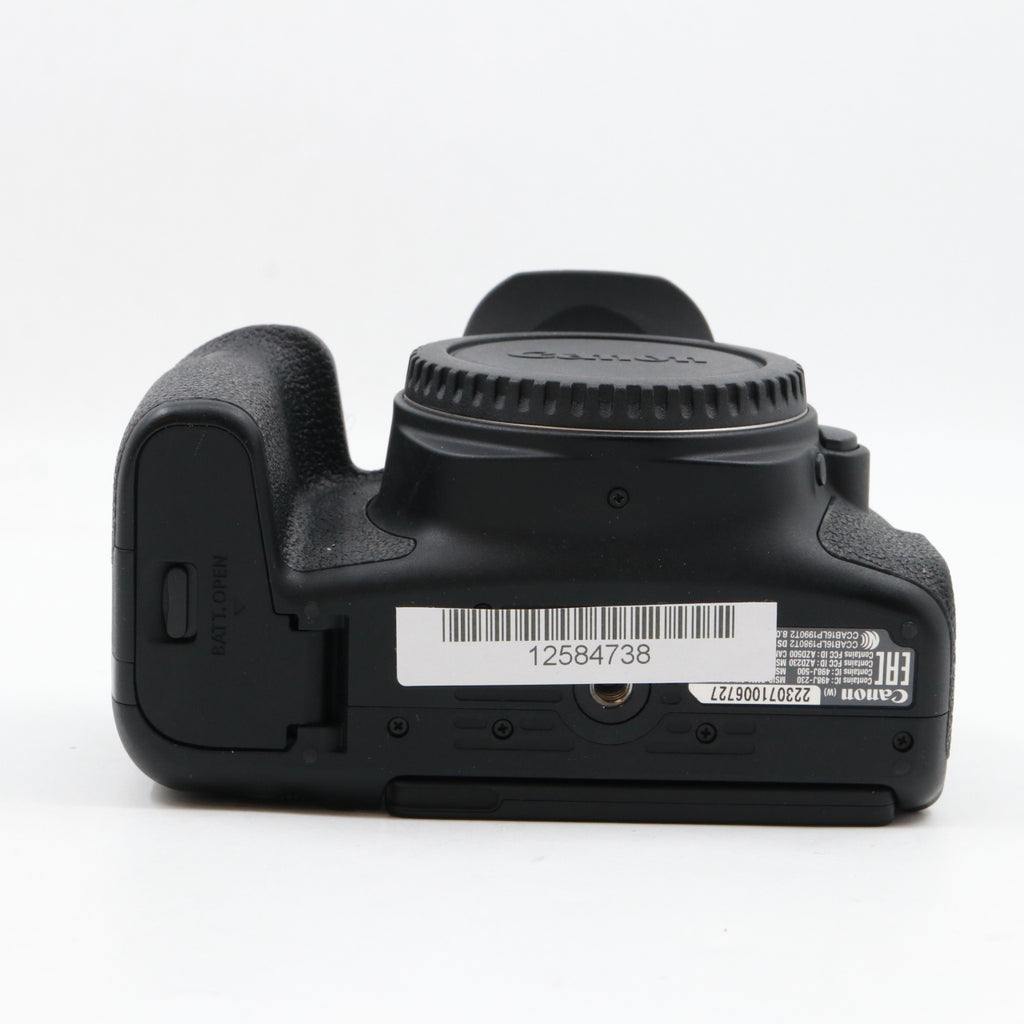 Canon EOS 77D body used