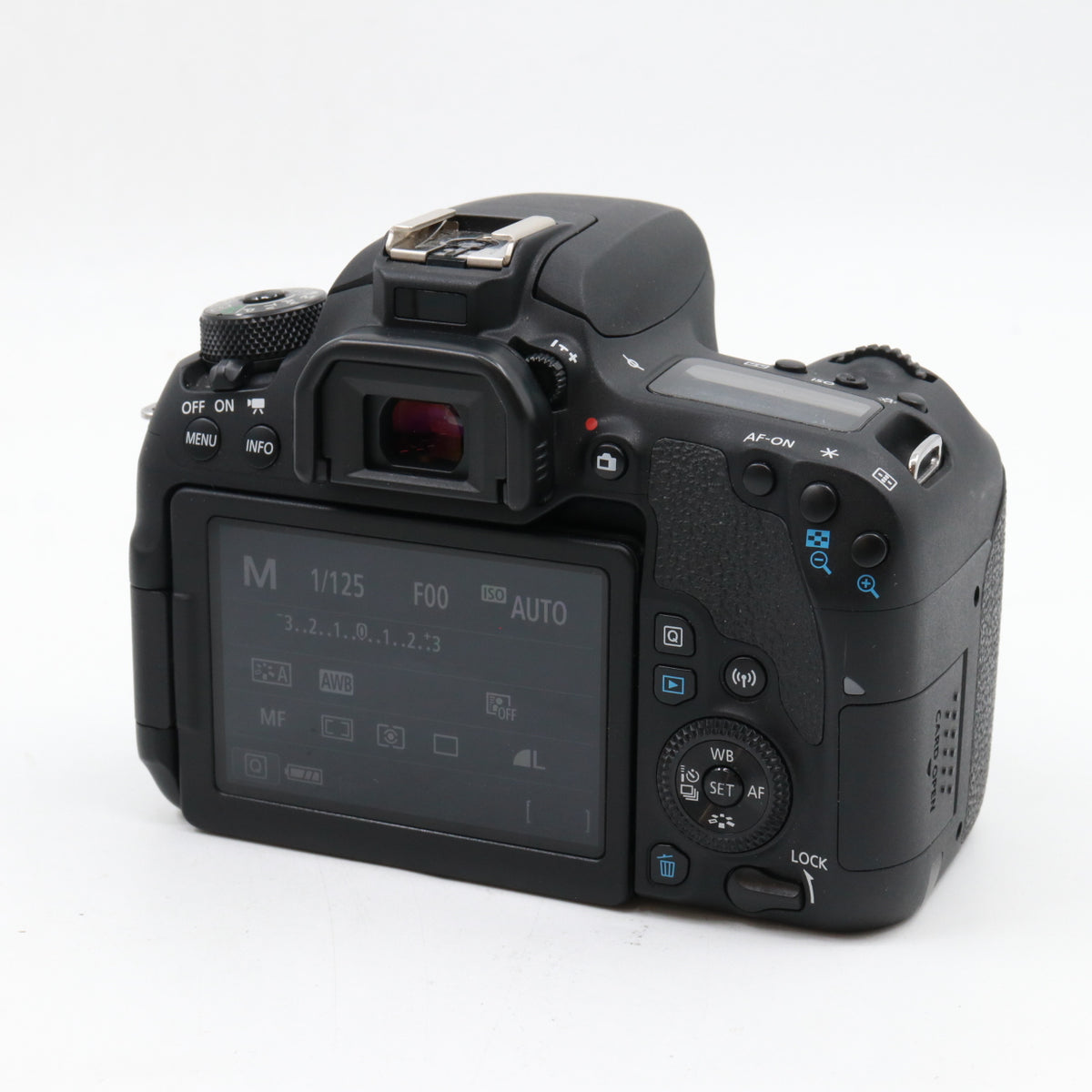 Canon EOS 77D body used