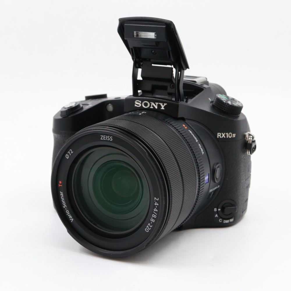 Sony Cybershot DSC-RX10 IV used