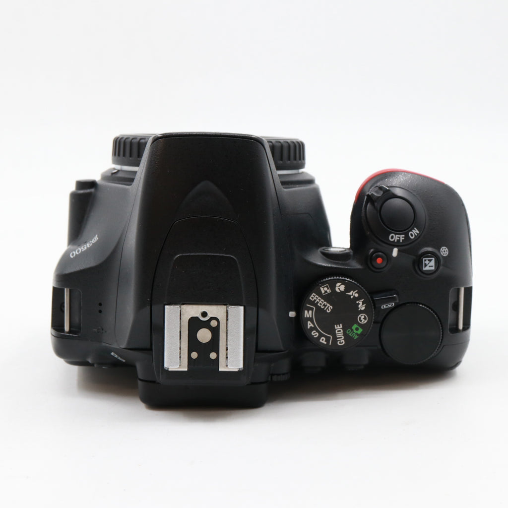Nikon D3500 Gehäuse gebraucht