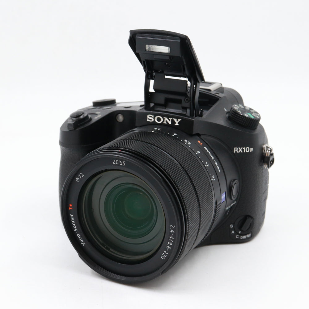 Sony Cybershot DSC-RX10 IV used