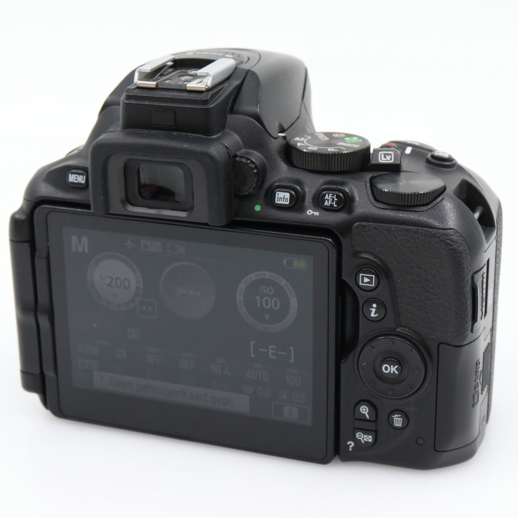Nikon D5600 Gehäuse gebraucht