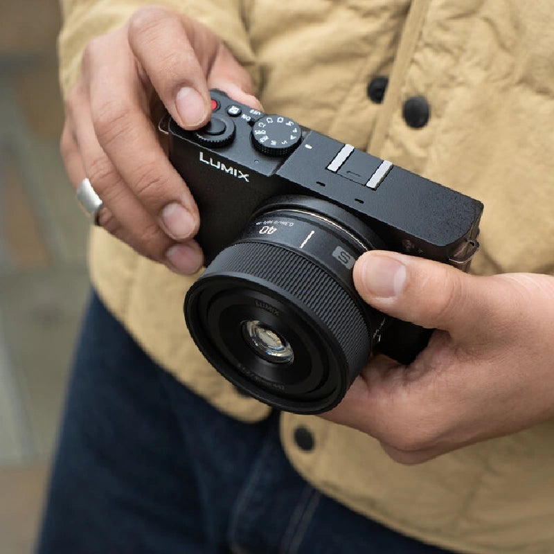 Panasonic Lumix DC-S1 Mark II + Lumix S 40mm f/2.0 schwarz