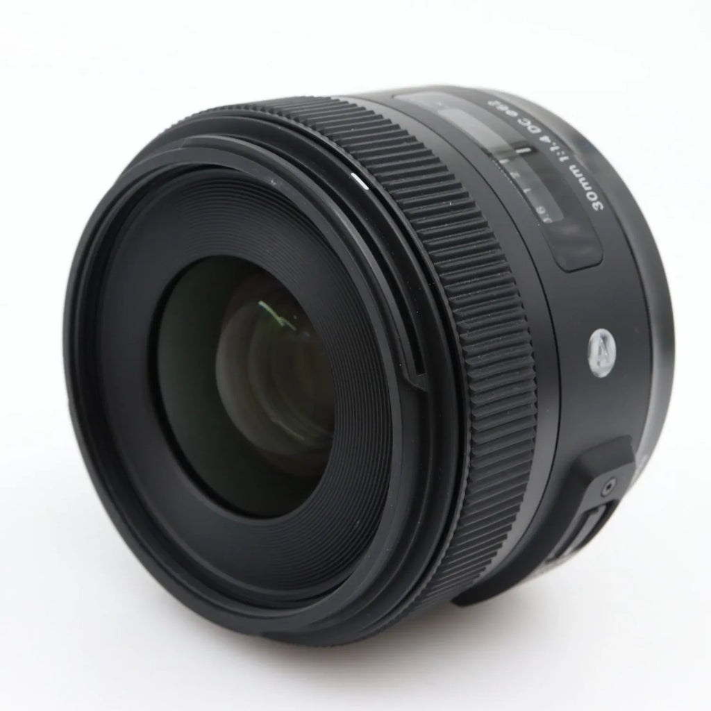 Sigma 30mm f/1.4 ART DC HSM Nikon DX gebraucht