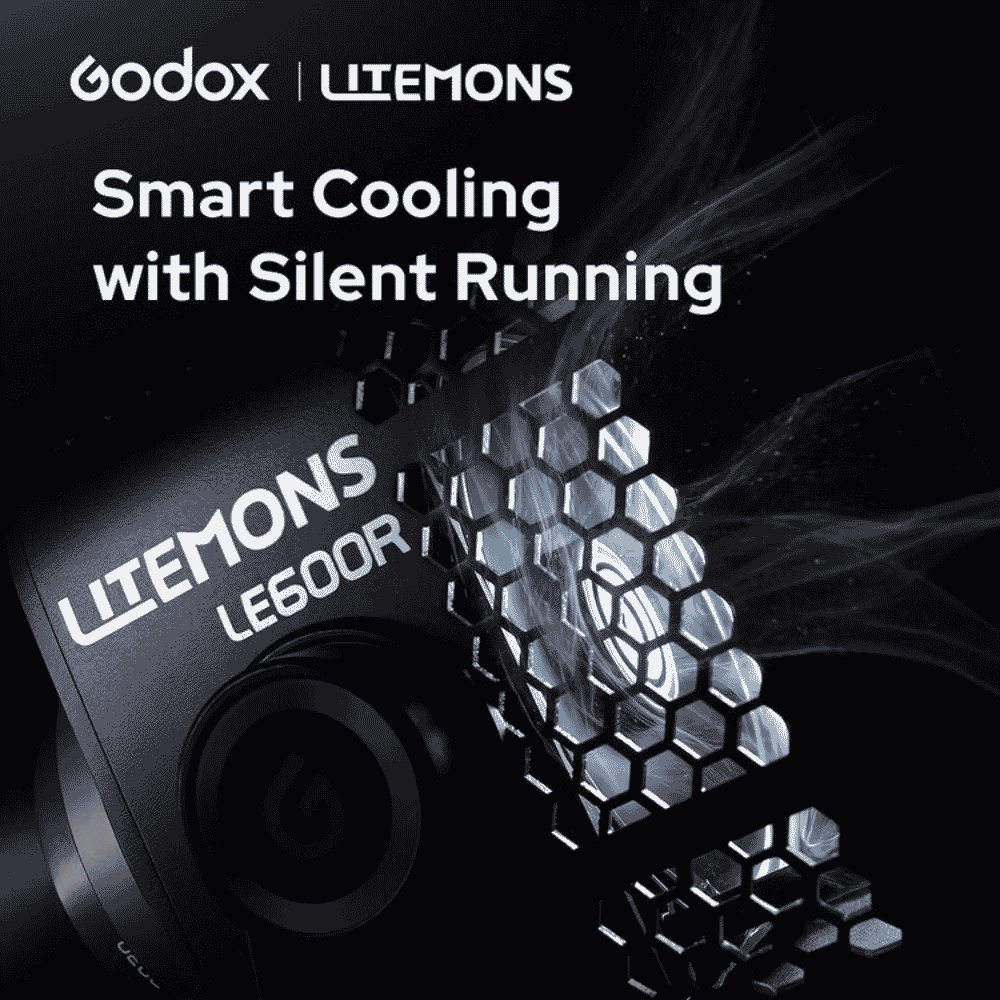 Godox Litemons LE300R Full-color LED Light - Black
