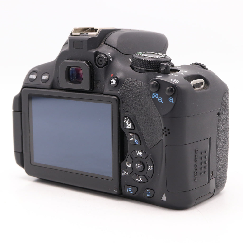 Canon EOS 700D body used