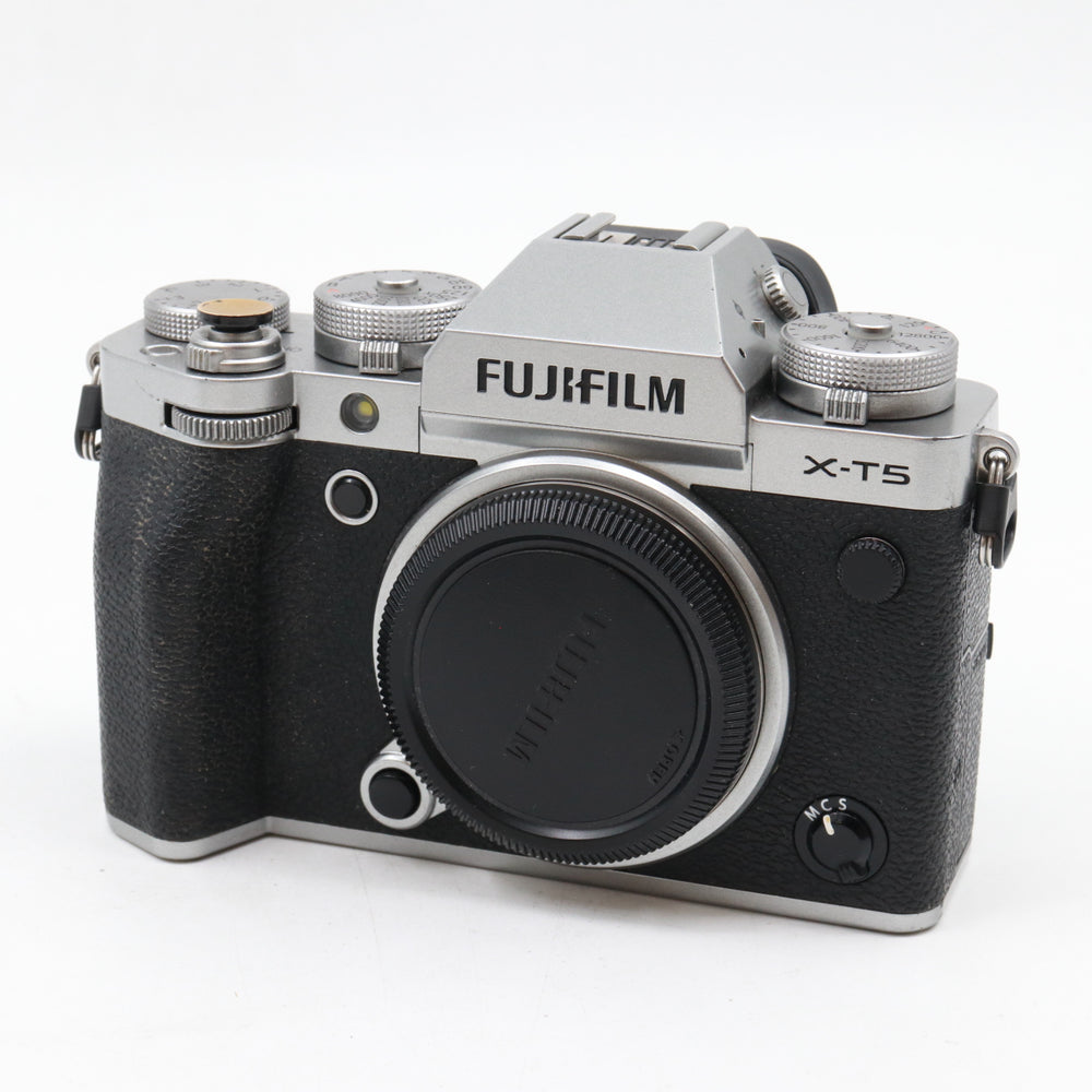 Fujifilm X-T5 body silver used
