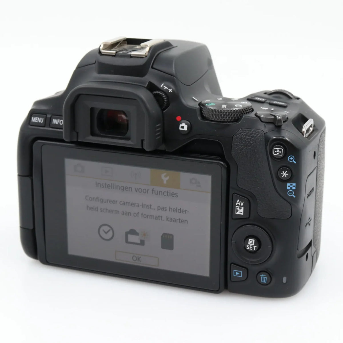 Canon EOS 250D body used