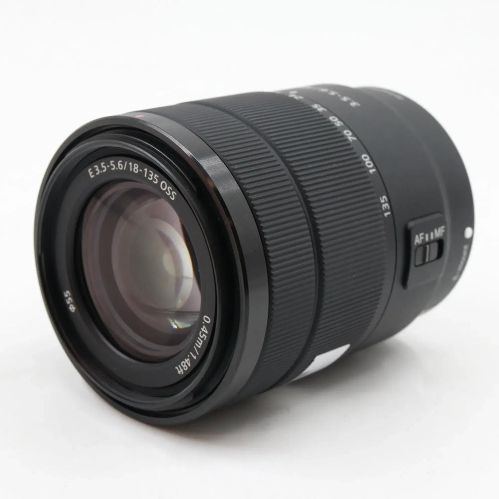 Sony E 18-135mm f/3.5-5.6 OSS gebraucht