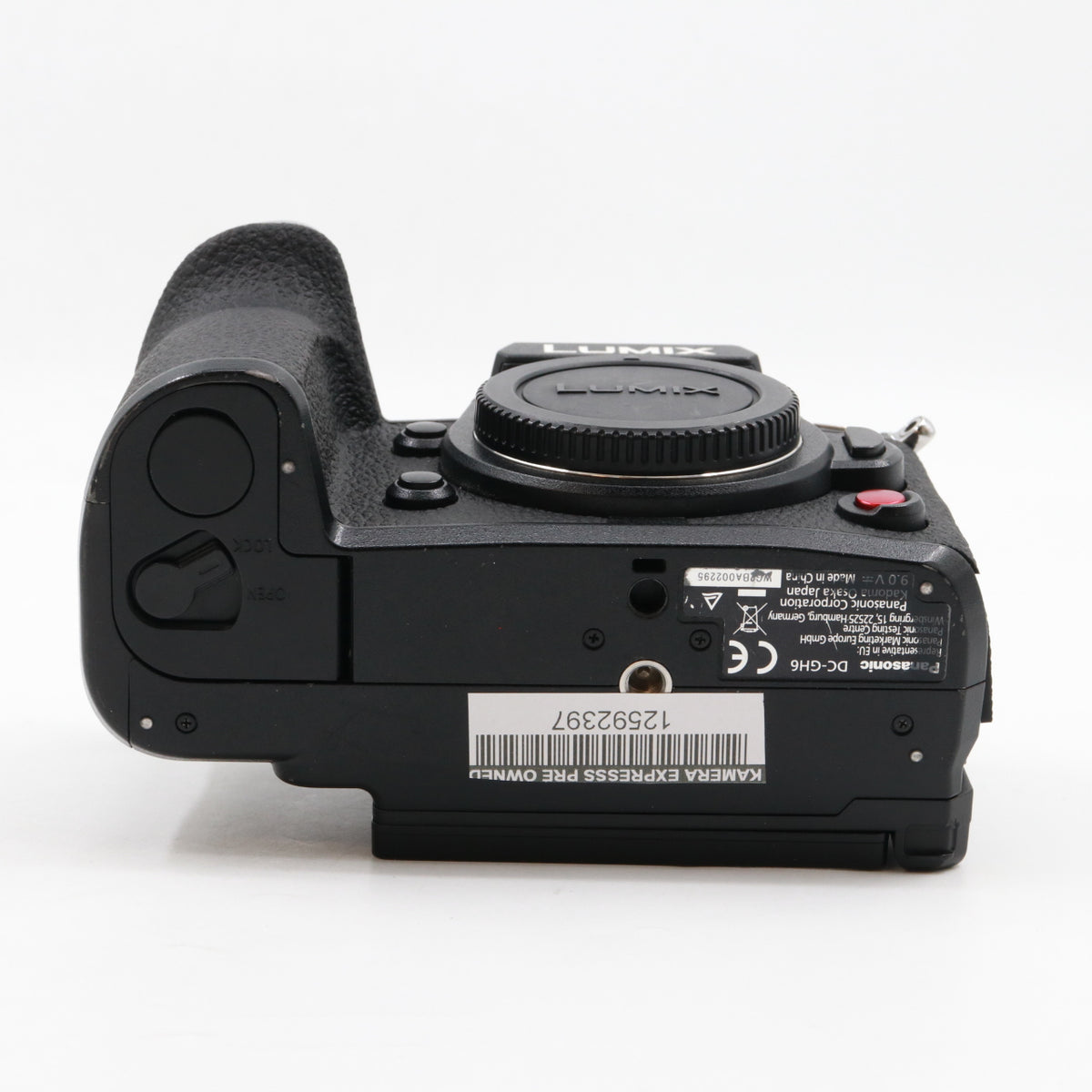 Panasonic Lumix DC-GH6 body used