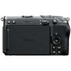Nikon Z5 IIC Silber + 24-200mm F/4.0-6.3 VR