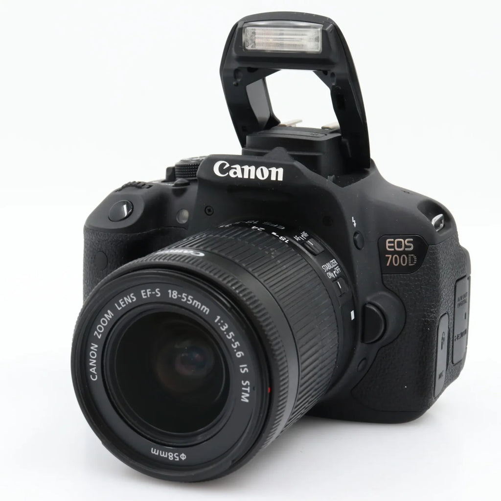 Canon EOS 700D + EF-S 18-55mm f/3.5-5.6 IS STM occasion