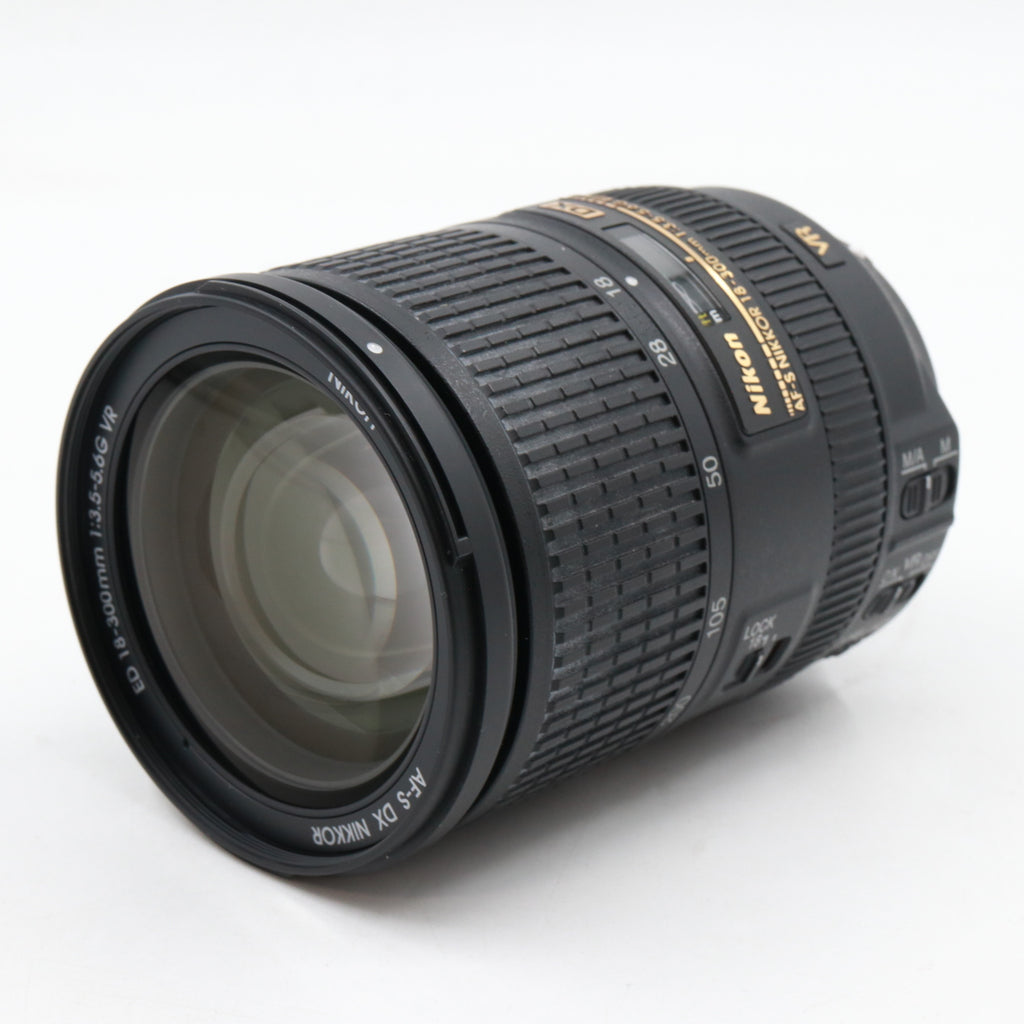 Nikon AF-S 18-300mm F/3.5-5.6G ED VR occasion