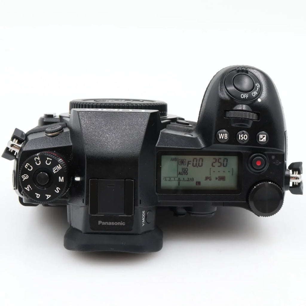 Panasonic Lumix DC-G9 body used