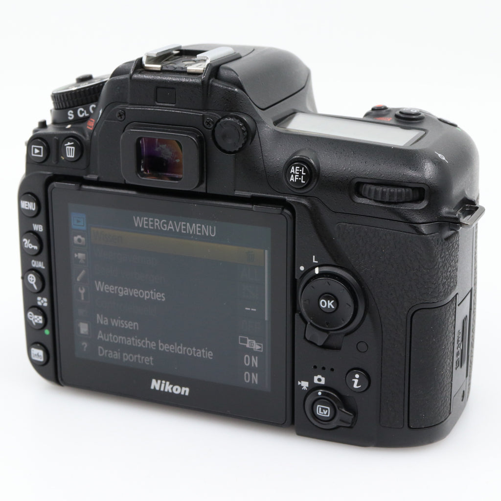 Nikon D7500 body used