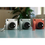 Fujifilm INSTAX SQUARE SQ2 Brick Red