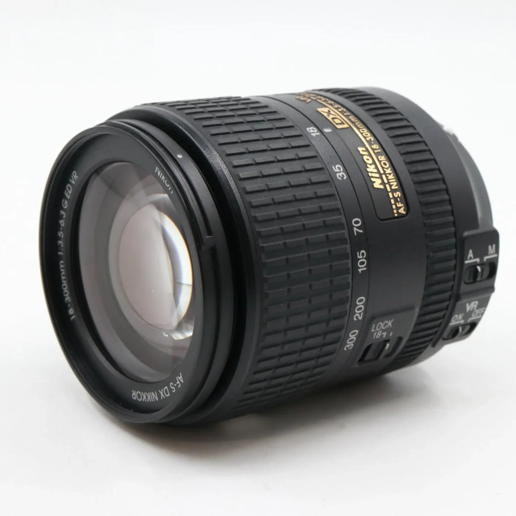 Nikon AF-S 18-300mm f/3.5-6.3G ED VR DX occasion