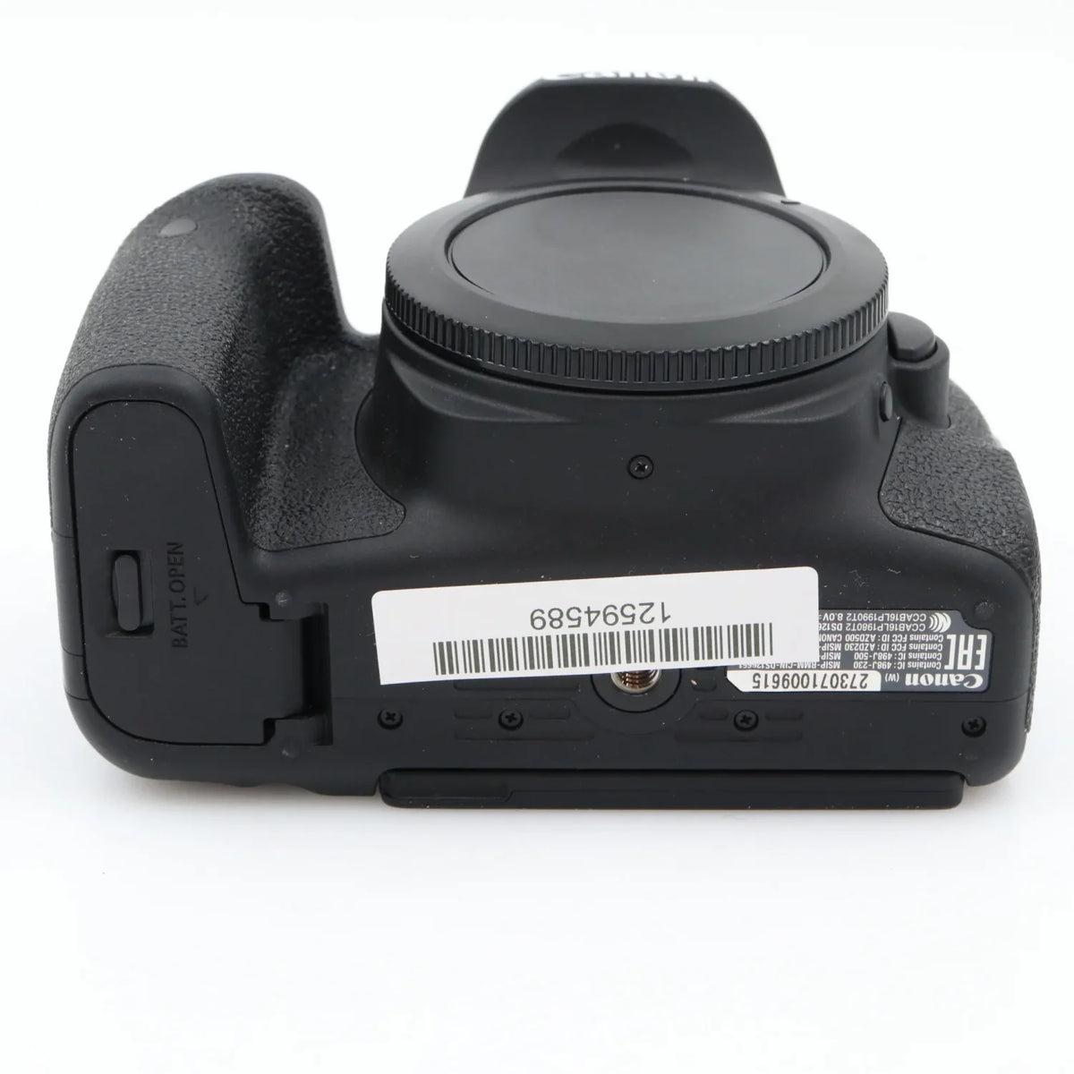 Canon EOS 77D body used