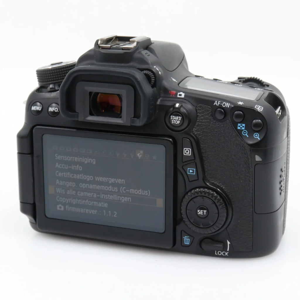 Canon EOS 70D body used