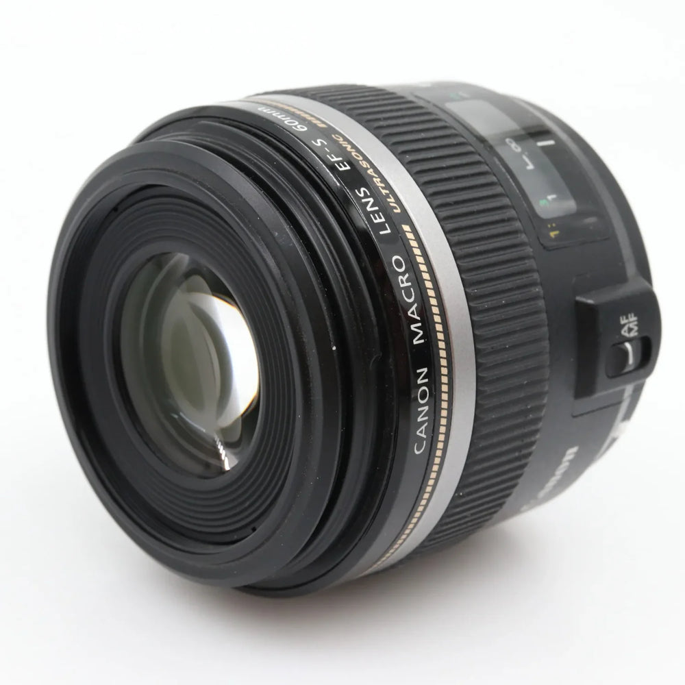 Canon EF-S 60mm f/2.8 Macro USM used