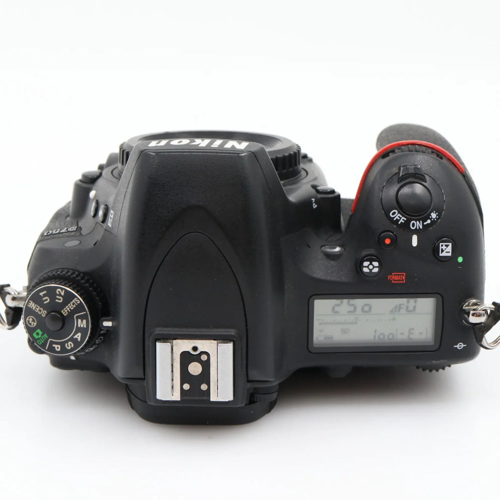 Nikon D750 Gehäuse gebraucht