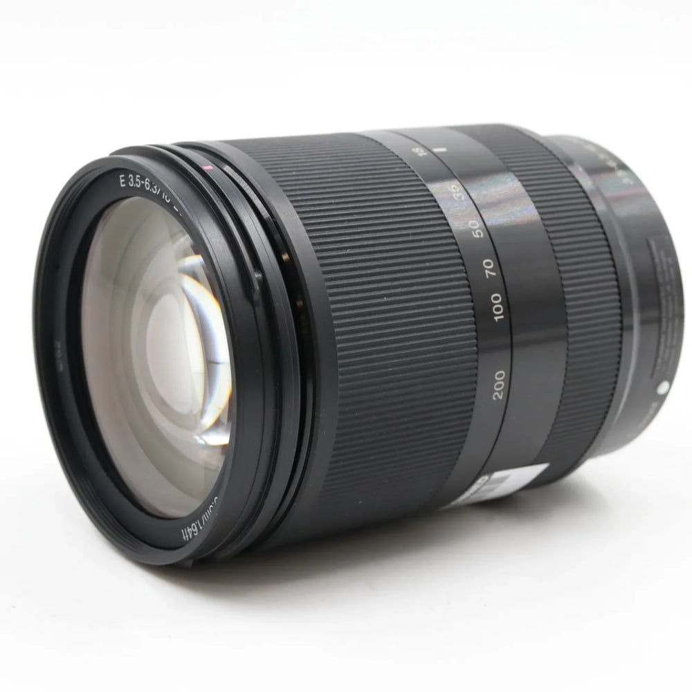 Sony E 18-200mm f/3.5-6.3 OSS LE used