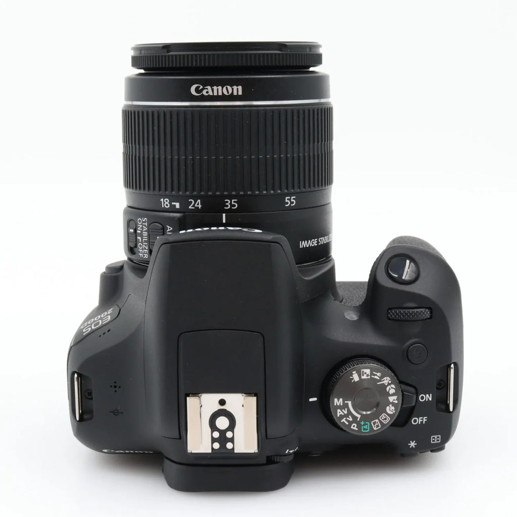 Canon EOS 2000D + EF-S 18-55mm f/3.5-5.6 IS II occasion