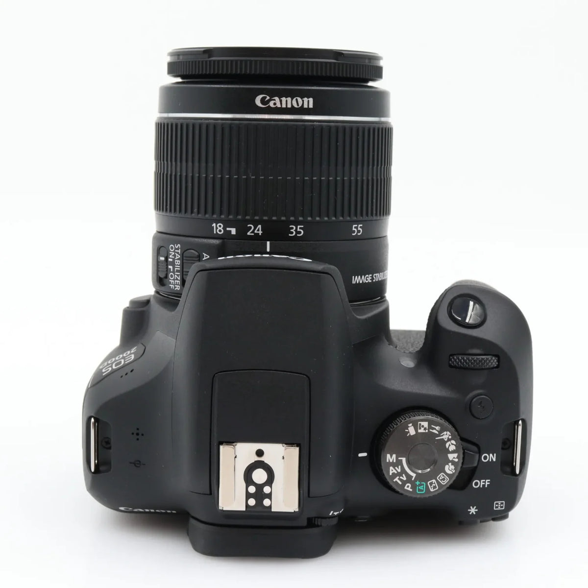 Canon EOS 2000D + EF-S 18-55mm f/3.5-5.6 IS II occasion