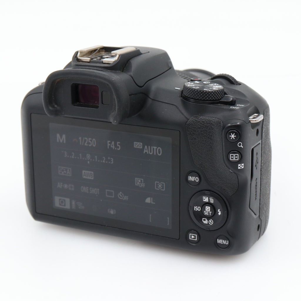 Canon EOS R100 + RF-S 18-45mm f/4.5-6.3 IS STM occasion