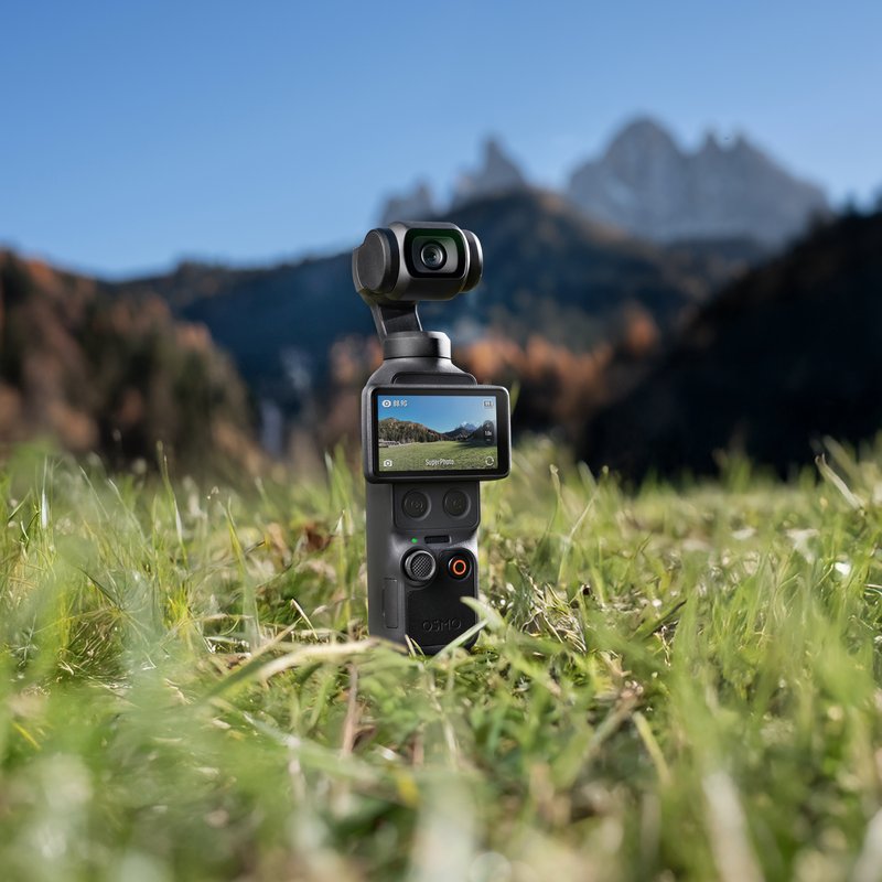 DJI Osmo Pocket 4
