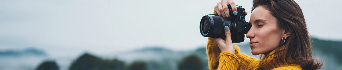Photo cameras hero banner