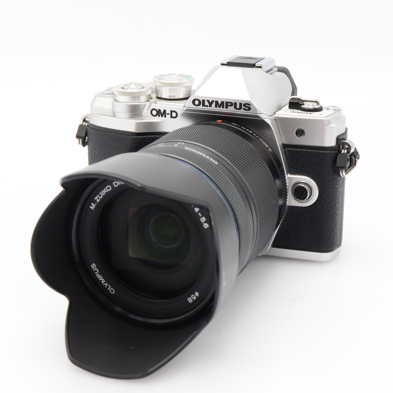 Olympus OM-D E-M10 mark III silber + M.Zuiko Digital ED 14-150mm f/4-5.6 II Gebrauchtware
