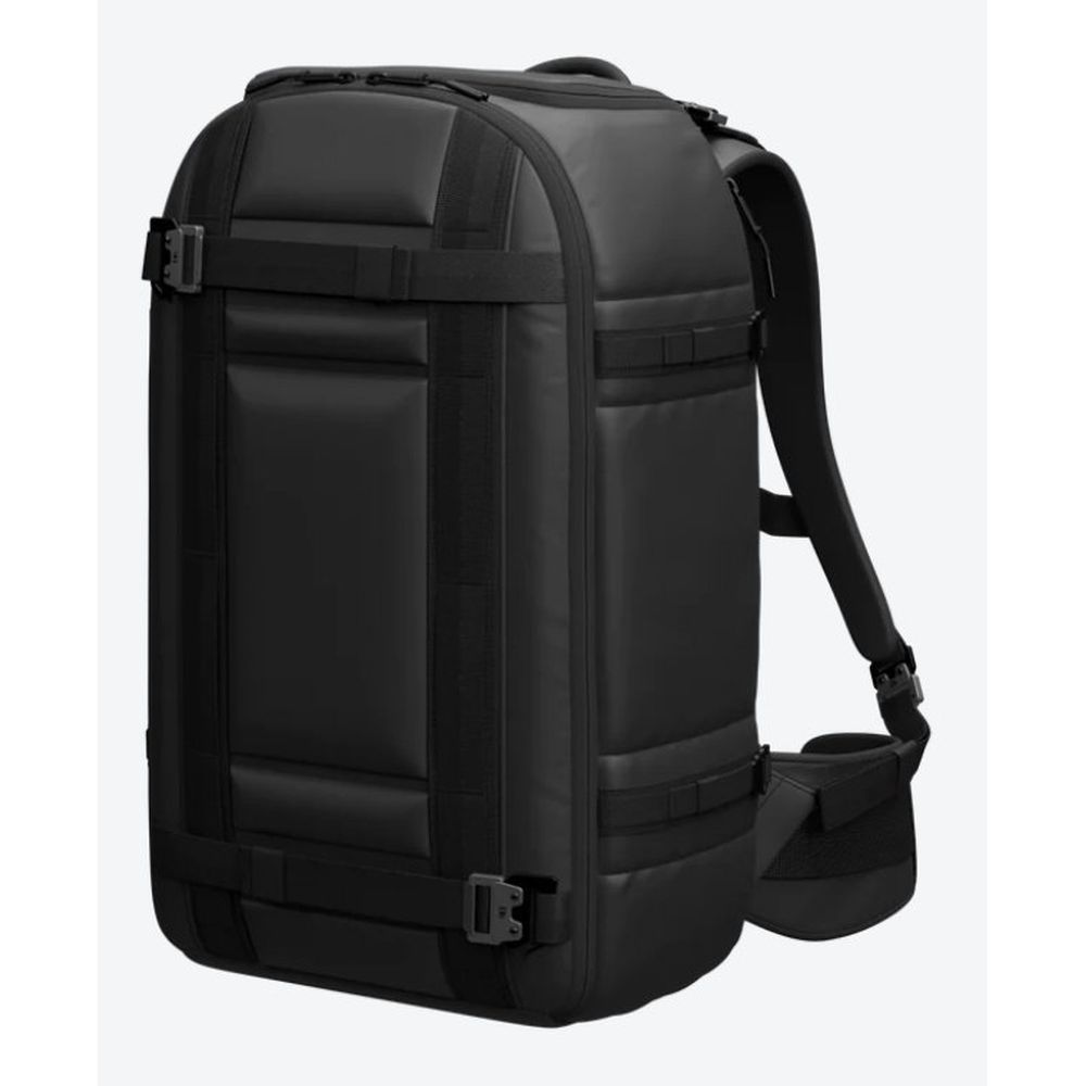 D_b_™ Ramverk Pro Rucksack 32L, Black Out | 2023