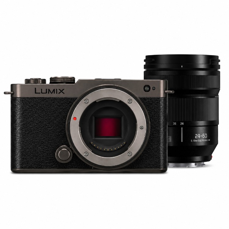 Panasonic Lumix S9 Boîtier noir titane + Lumix S 24-60mm f/2.8 L-mount
