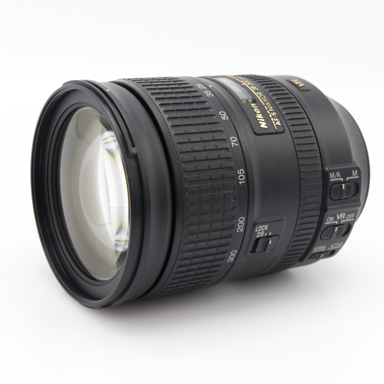 Nikon AF-S 28-300mm F/3.5-5.6G ED VR occasion