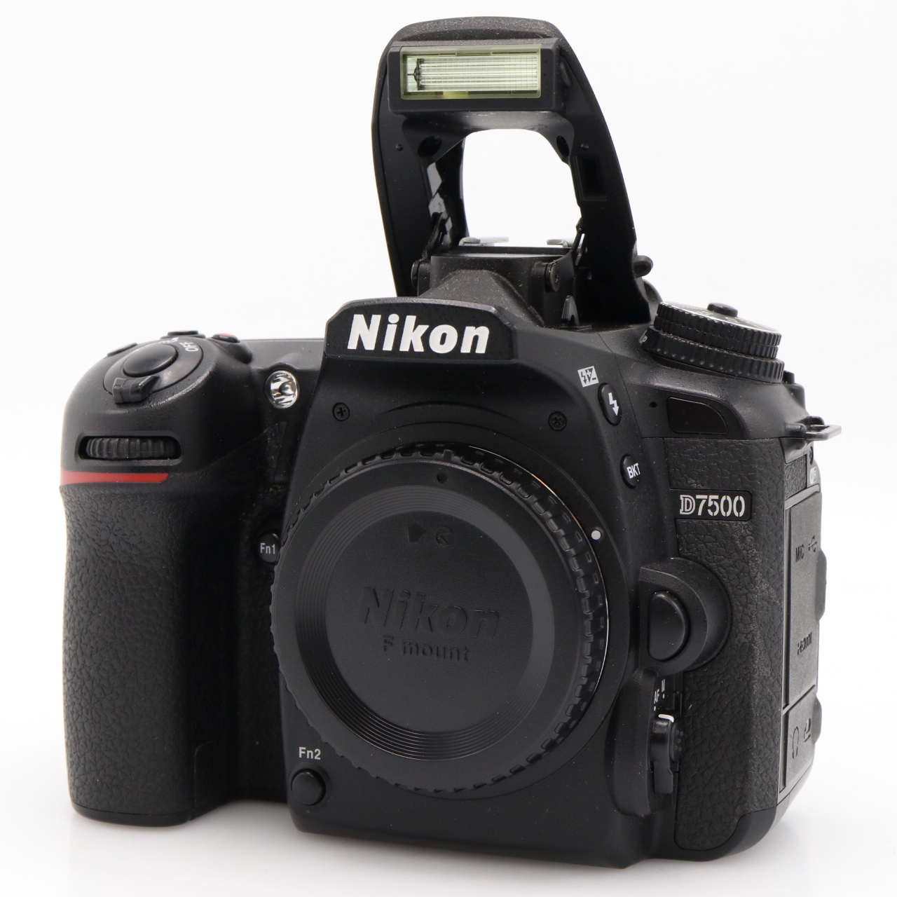 Nikon D7500 boîtier occasion